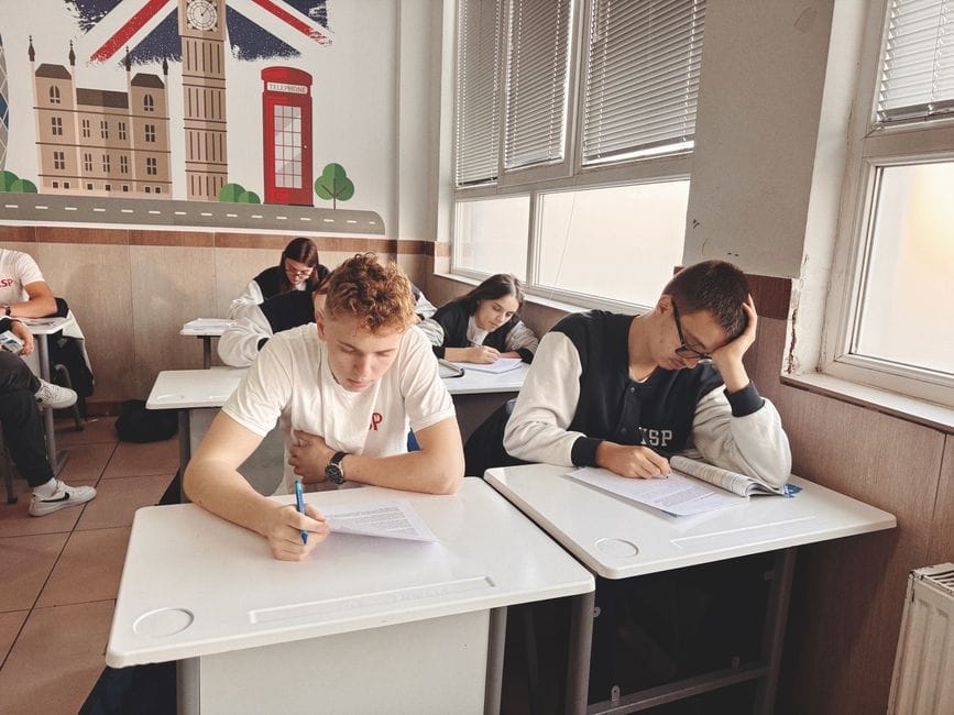Si do të zhvillohet testi i maturës për mbi 19 mijë nxënës?