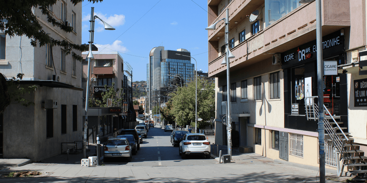 Pse mbyllet rruga "Fehmi Agani" në Prishtinë dhe për sa orë?