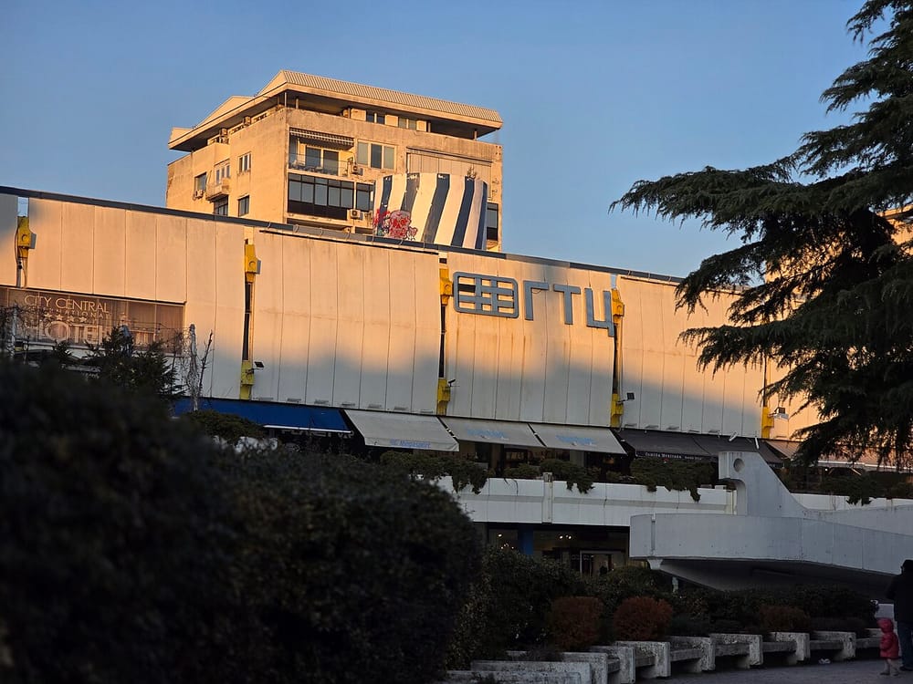 Pse do të bëhet dezinfektim ajror kundër mushkonjave në Shkup?