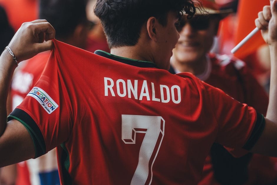 Ronaldo e bën historinë, por Portugalia ndalet nga Kongo