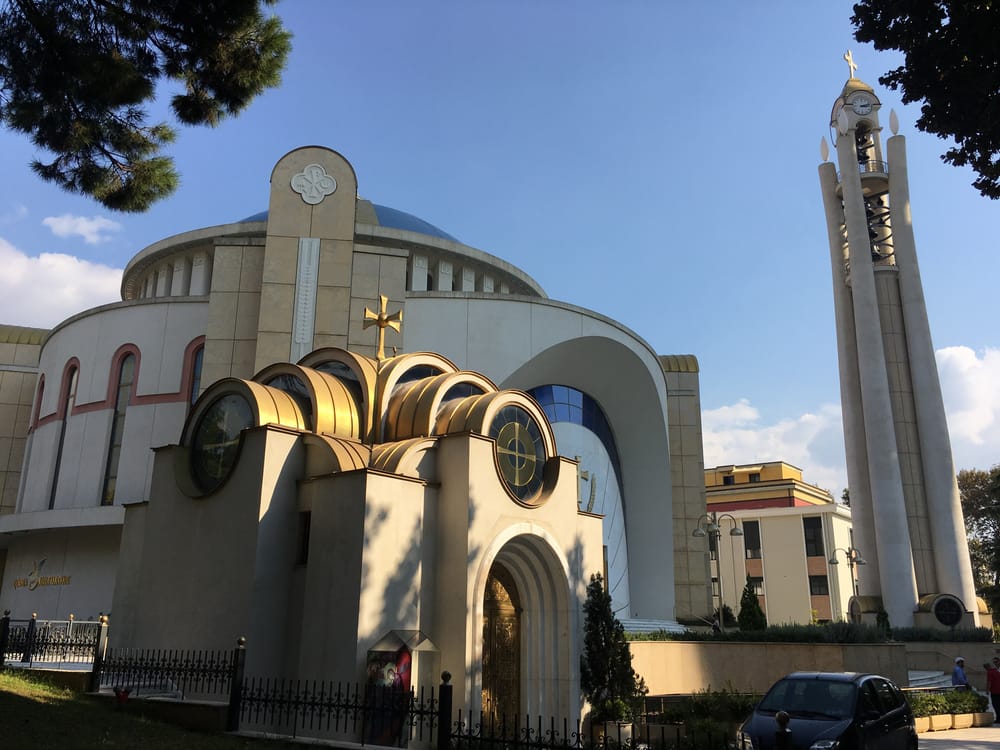 Pse blerësit e dy kateve në Dibër humbën çatisë dhe garazhet?