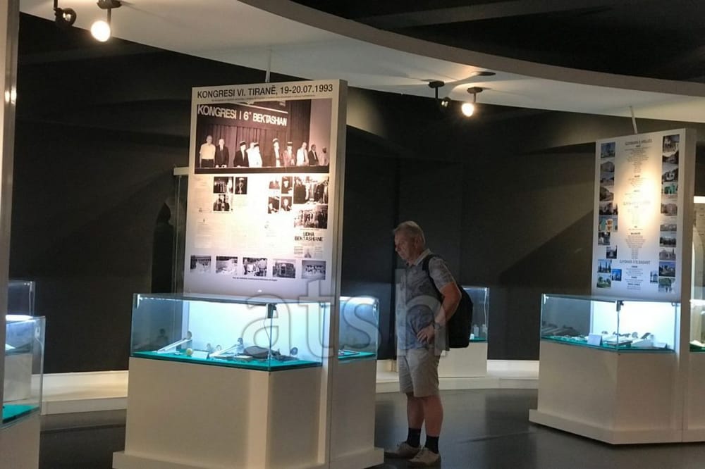 Pse Kryegjyshata Bektashiane po bëhet pjesë e turit zyrtar të Tiranës?