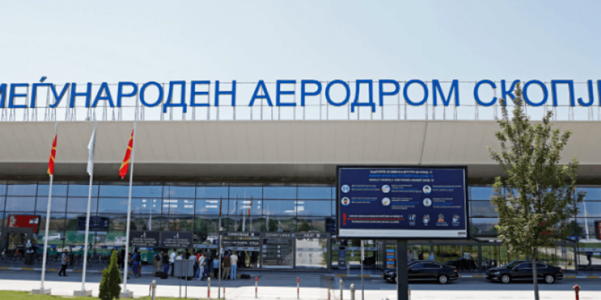 Pse nuk ndryshuan taksat e aeroporteve në Shkup dhe Ohër?