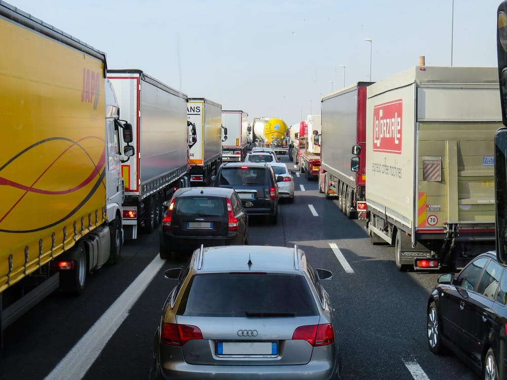 Si u bllokua trafiku në Veternik të Prishtinës?