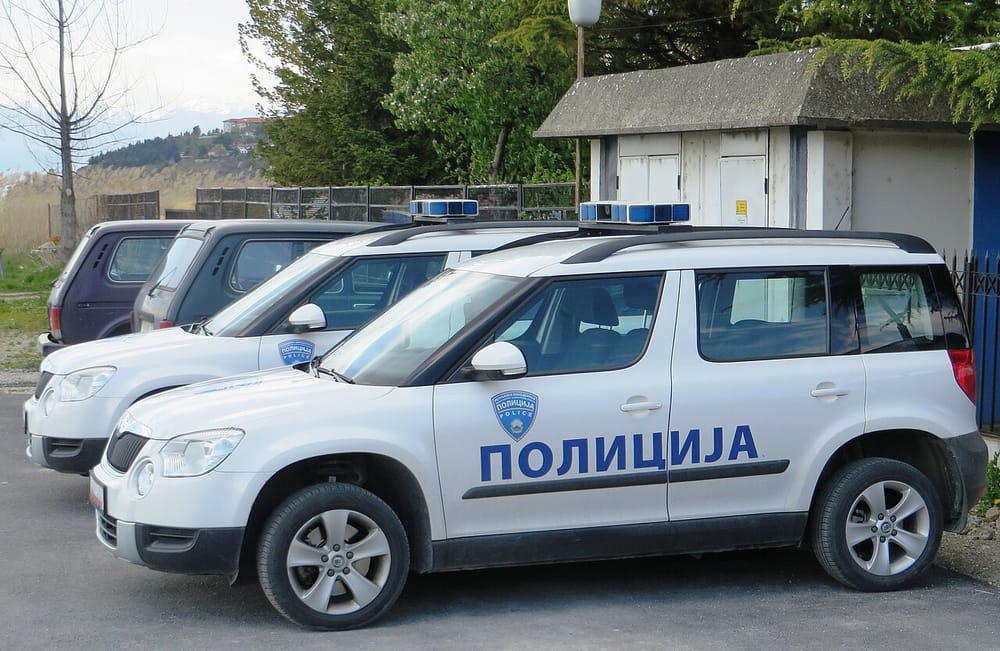 Pse ndaluan dymbëdhjetë bullgarë në Tetovë?