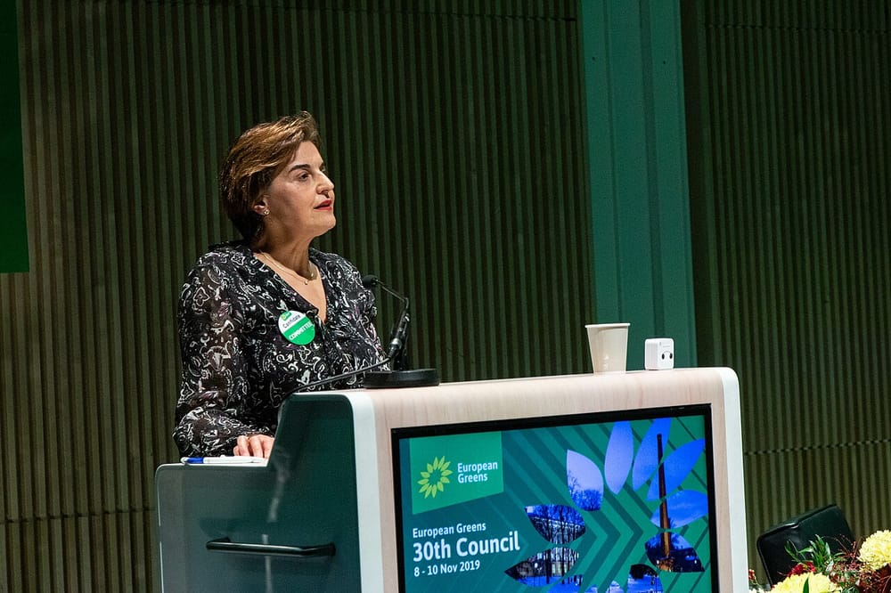 Çfarë thotë eurodeputetja greke Vula Tsetsi për zgjerimin e BE-së në Shqipëri?