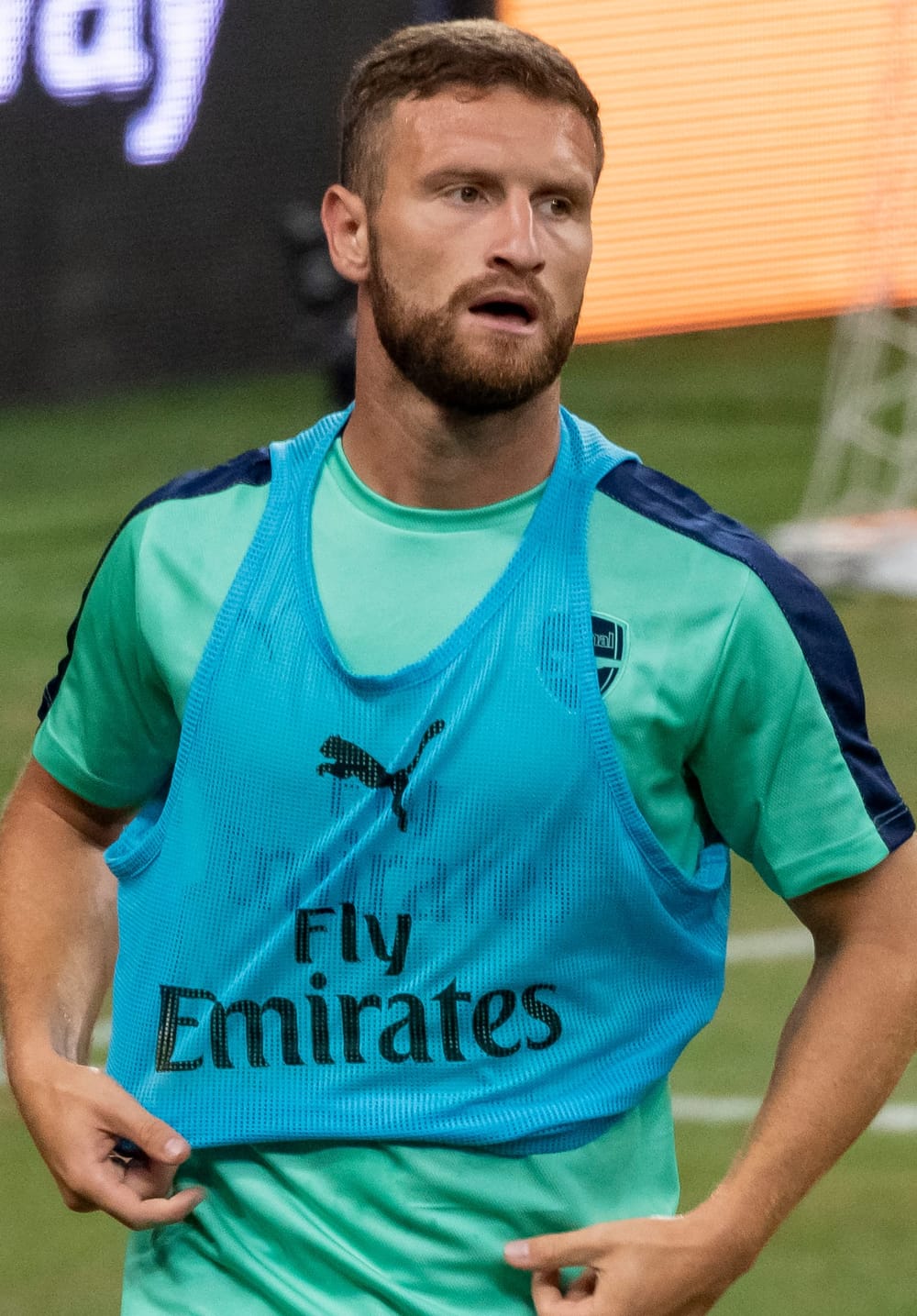 Shkodran Mustafi: Pse shefi i Gjermanisë e quan atë një dhuratë?