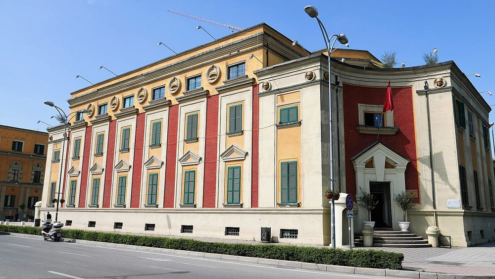 7 institucione raportojnë në Kuvend pas bllokimit nga trazirat e PD-së