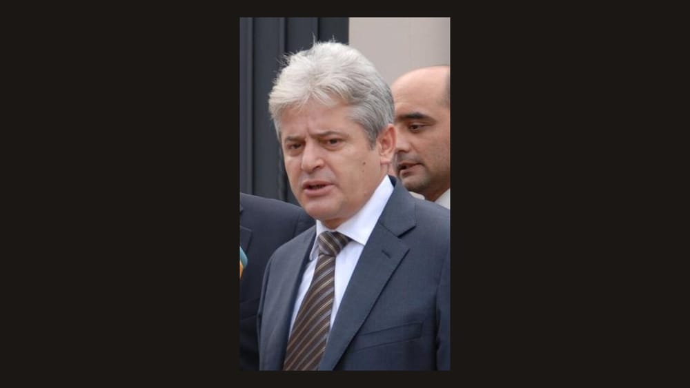 Ahmeti zbulon iniciativë në Kushtetuese për ta paditur UÇK-në maqedonase në Hagë