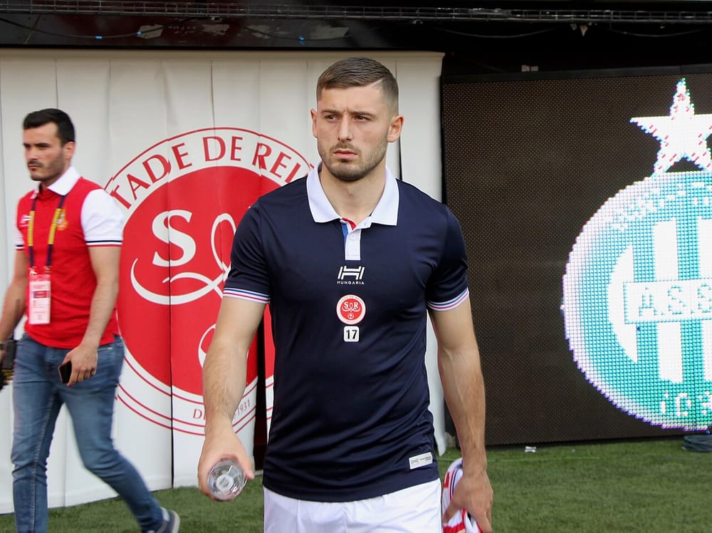 Arbër Zeneli: 'Nuk mund të ankohem pse jam në stol'