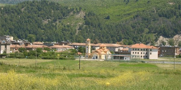 Banorët e Memaliajt protestojnë kundër shkrirjes së bashkisë