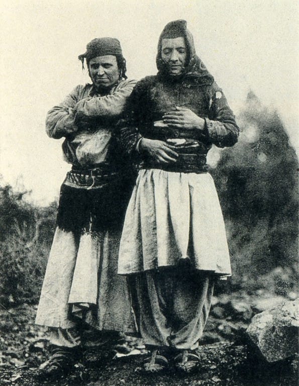 Burrnesha në Mirditë, fotografuar nga Carleton S. Coon më 1929.