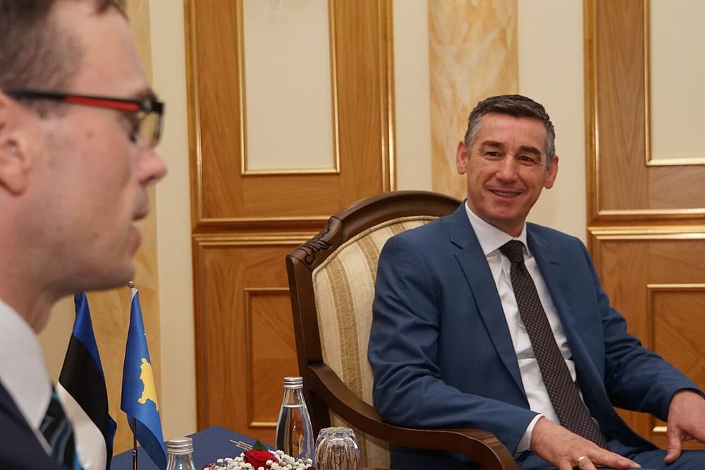 Çfarë kërkon mbrojtja e Veselit përpara aktgjykimit?