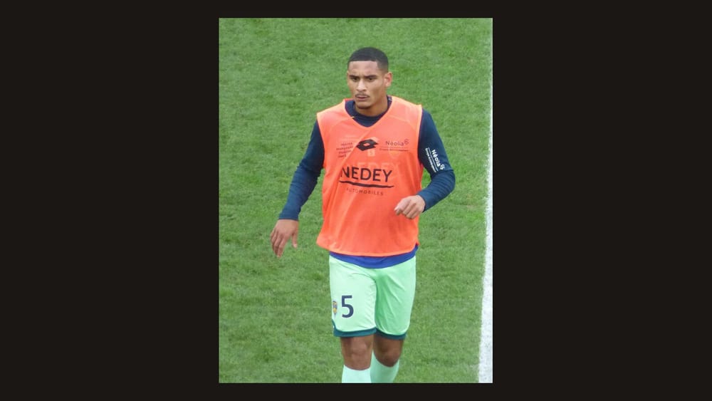 Chelsea blejnë Maxence Lacroix për 50 milionë euro