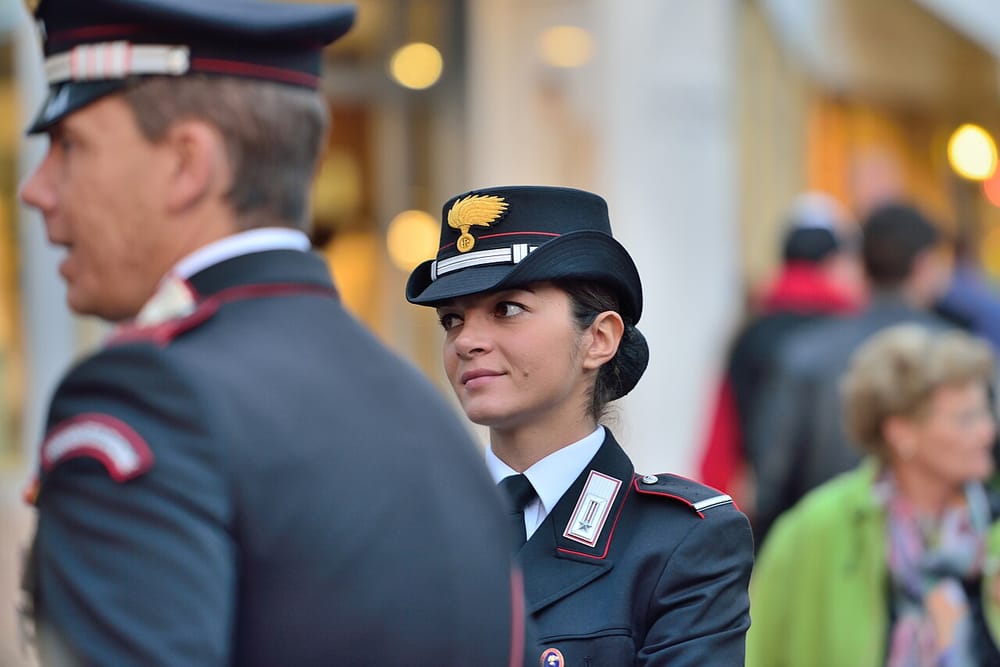 Dy shqiptarë arrestohen në Itali për tentativë vrasjeje