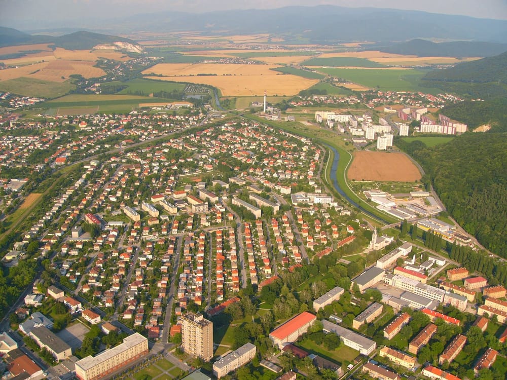 Elektricisti 60-vjeçar vdes nga kontakti me rrymën elektrike në Pogradec