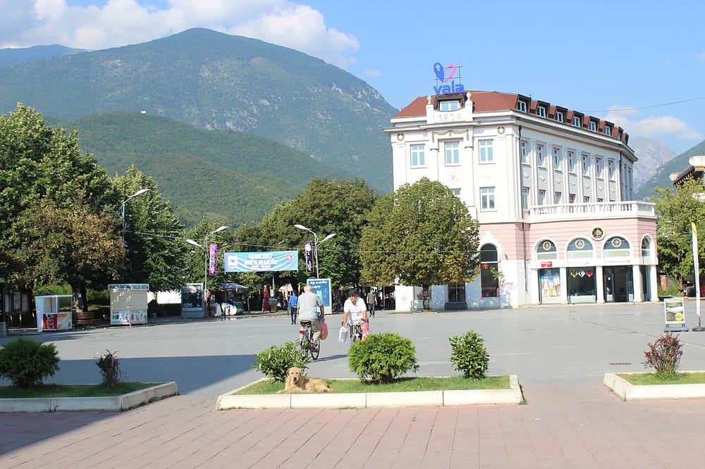 FBK dhe Peja nderojnë me mbledhje komemorative jetën e Mithat Belegut