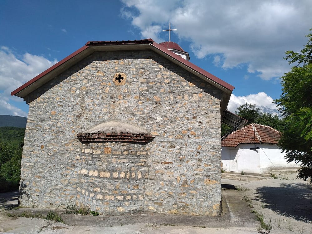 Gostivari ndalon ujin e çezmës — nuk lejohet as për larje