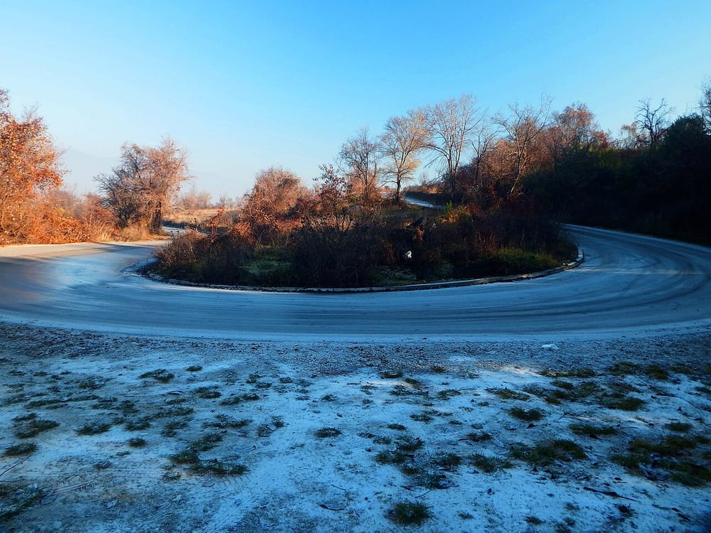 Kolonat në kufirin e Bogorodicës, radhë deri 40 minuta
