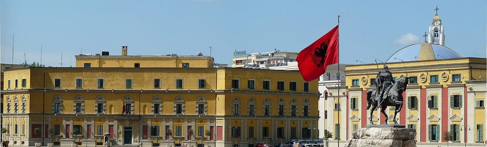 Konkurrenca detyron Vodafone e One të ulin çmimet për pensionistë e studentë