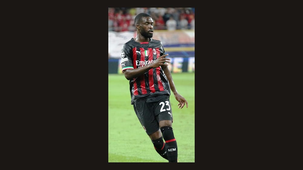 Liverpooli synon Fikayo Tomorin, Milani hap derën për shitje