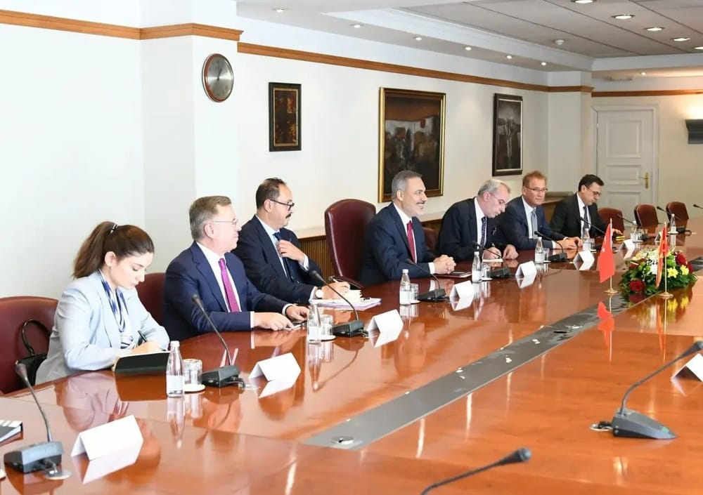 Mickoski: Inflacioni ra në 3.4% — pensionet u rritën mbi 7.000 denarë