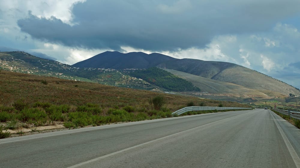 Konispoli, vendlindja e Muhamet Kyçykut, në skajin jugor të Çamërisë