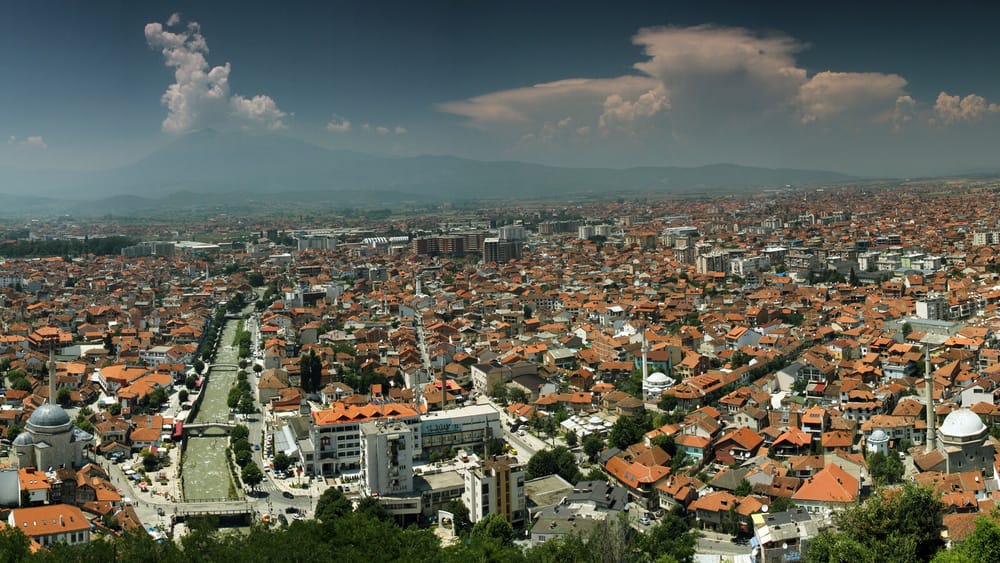 Sa kyçje ilegale në ujësjellësin e Prizrenit dëmtojnë furnizimin me ujë?