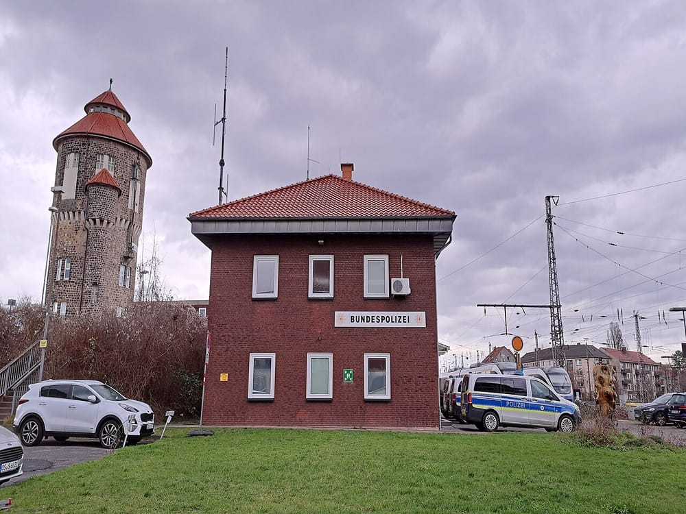Shqiptari 28-vjeçar ndalohet në kontrollin B2 në Mittenwald – 5 kolumbianë pa dokumente