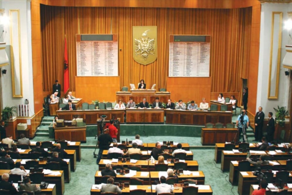 Si u akuzu PS dhe PD për 'llogaritje të votës' më 2005?