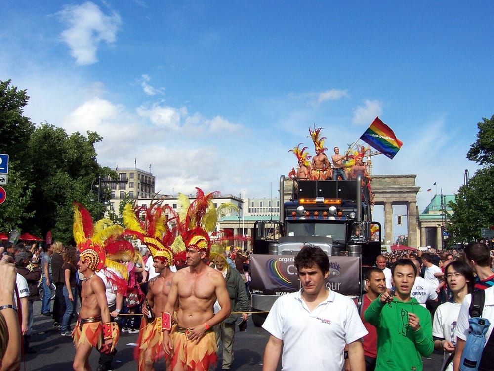Sulmi në Marshimin e Krenarisë në Berlin
