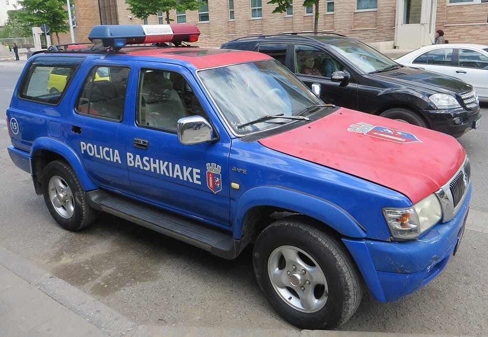 Tanushi: Policia kreu arrestime të paligjshme — në pranga edhe një amerikane