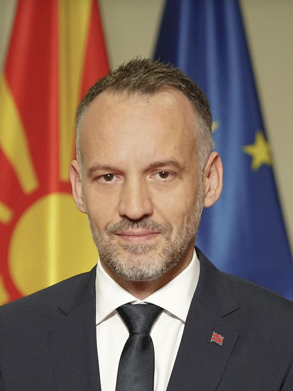 Ku shkojnë kompetencat e Fetait pasi Mickoski shfuqizon postin?