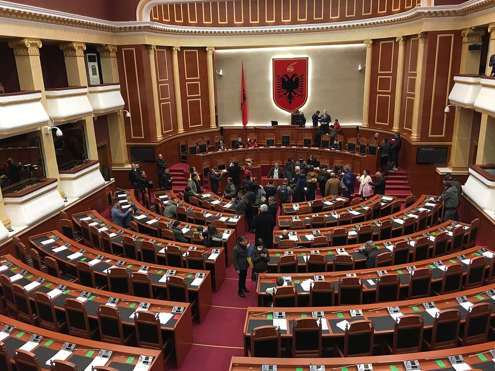Pse PS propozon ndryshimin e Kushtetutës për rikandidimin e prokurorëve të SPAK?
