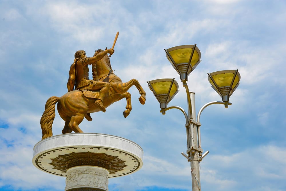 Pse po distancohet diaspora nga politika e Maqedonisë së Veriut?