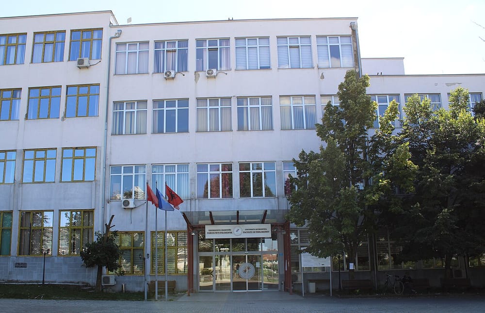 Çfarë ofron Universiteti Veror Ndërkombëtar i Prishtinës?