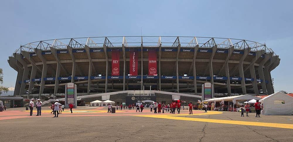 Anglia mposht Meksikën 3-2 në Estadio Azteca