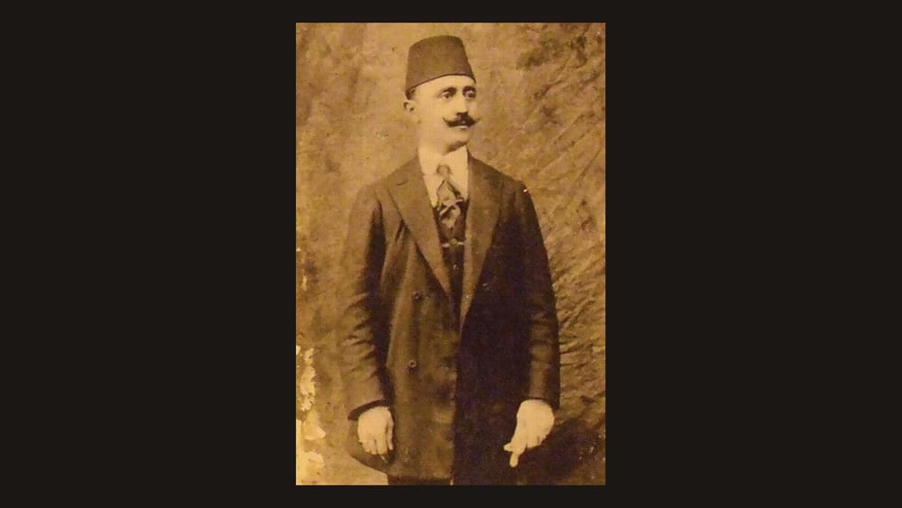 Çfarë tjetër ishte Xhelal Koprëncka përveçse firmëtar?
