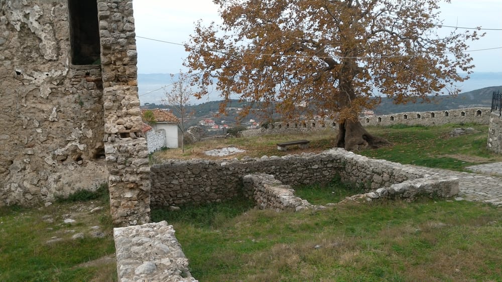Kalaja e Krujës, kryeqyteti-kala që Vrana Konti mbrojti gjatë rrethimit të parë osman të 1450-s
