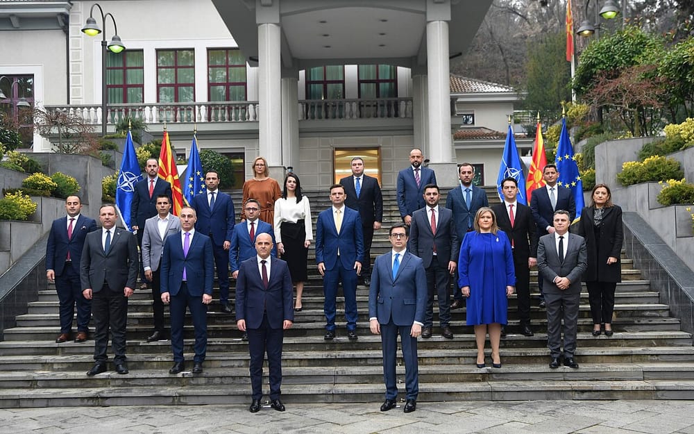 Zejnulla bëhet ministër pa resor, koalicioni i Mickoskit kalon në 59 deputetë