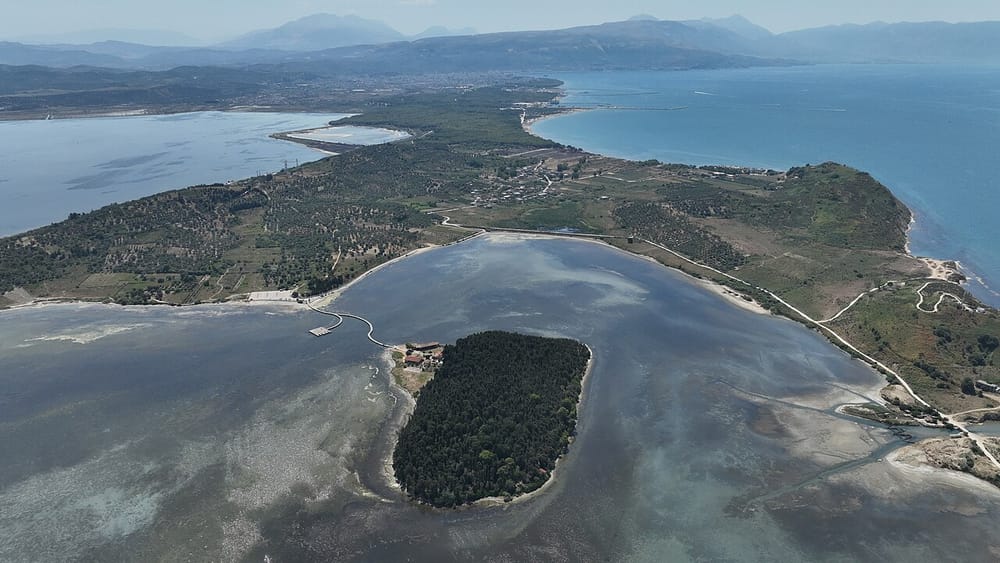 Zjarre përshkallëzohen në Zvërnec