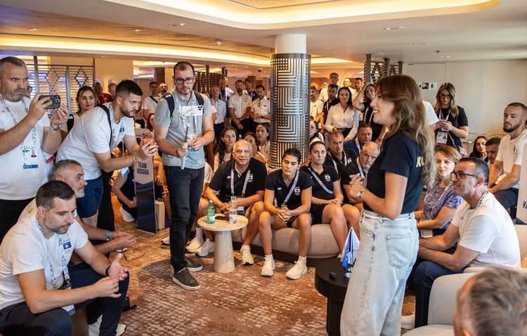 Haxhiu viziton sportistët kosovarë në Fshatin Mesdhetar në Taranto