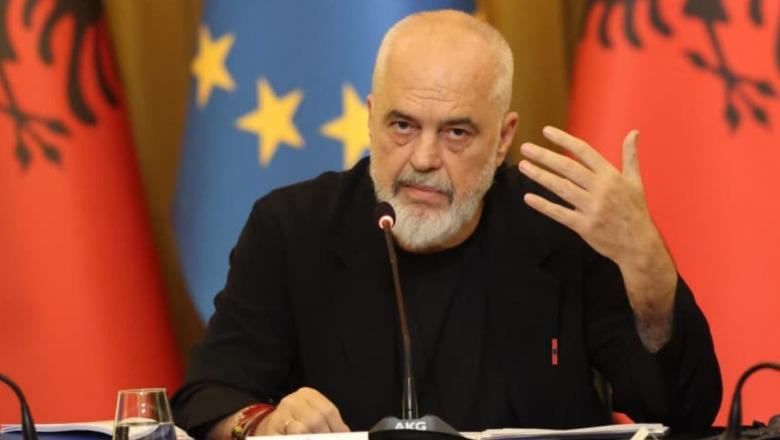 Rama mbledh deleguarit e PS dhe deputetët e Tiranës