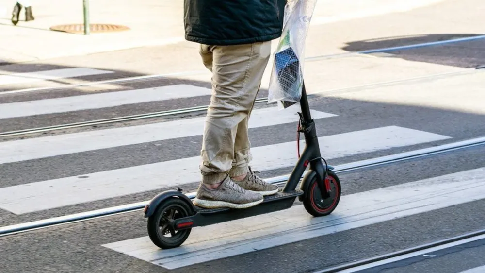 Kontrolle të përforcuara për trotinetë elektrike: 965 shkelje në dy muaj