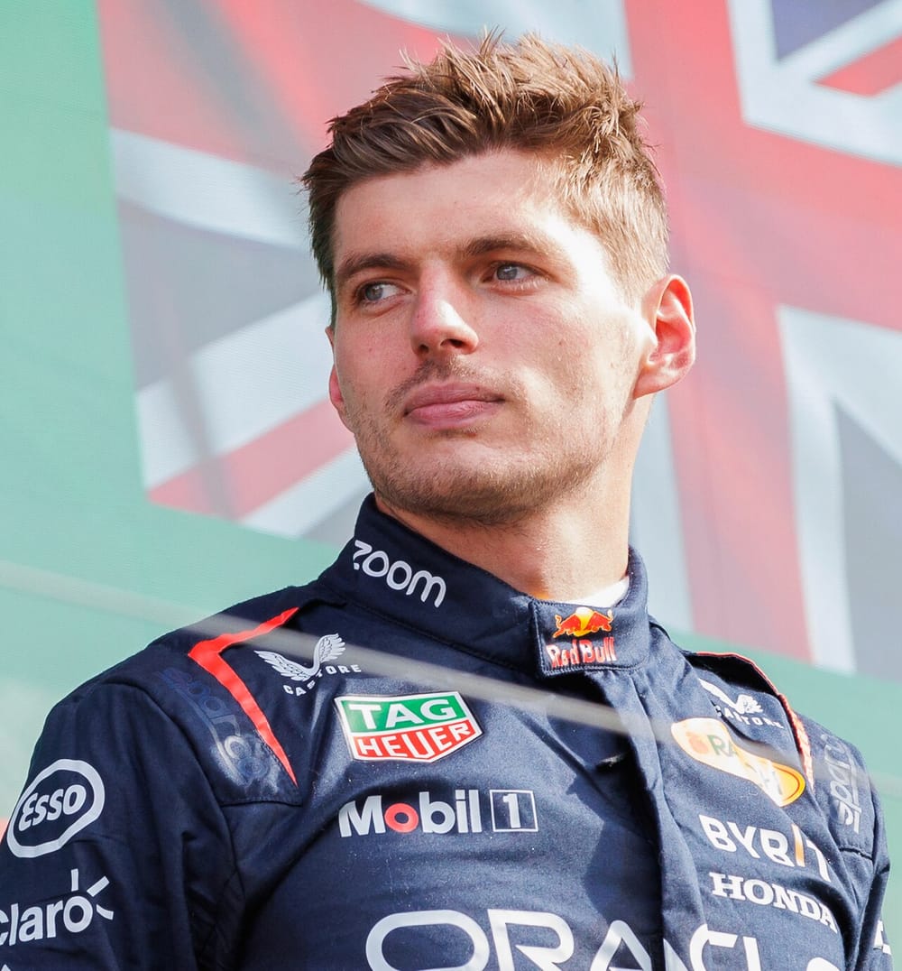 Max Verstappen vazhdon kontratën me Red Bull deri në vitin 2030