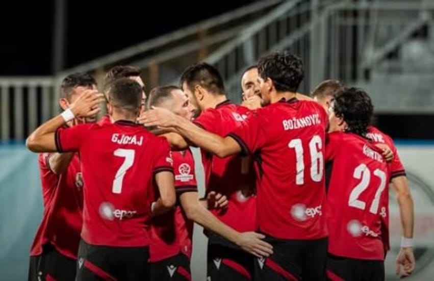 Deçiqi fiton 3-0 derbin shqiptar në Ulqin dhe merr kryesimin e Kampionatit të Malit të Zi