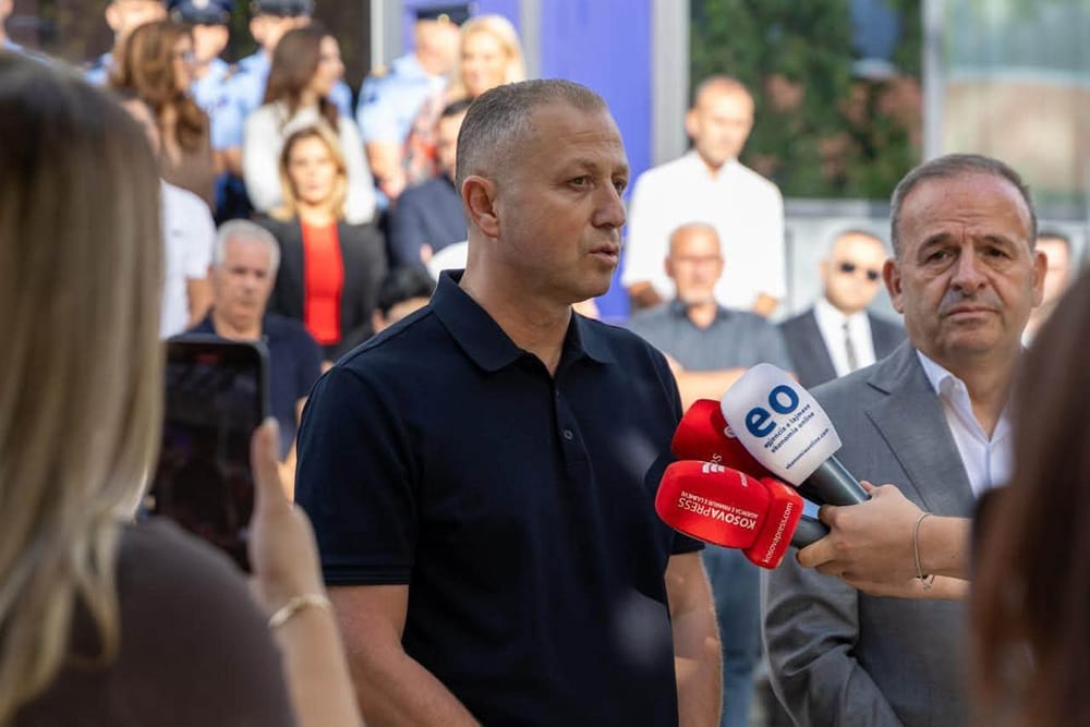 PDK dhe Aleanca protestojnë: Bllokada po dëmton komunat