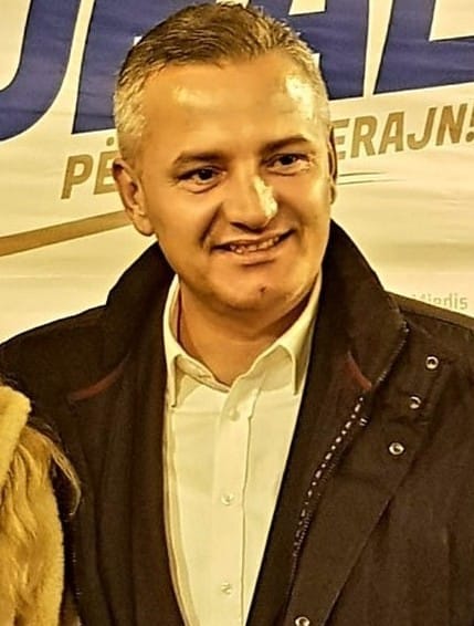 Bekim Jashari ndan mesazhin emocional për martesën e vajzës, Ferides
