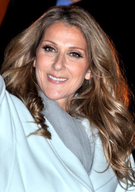 Celine Dion flet për shëndetin para rikthimit në Paris