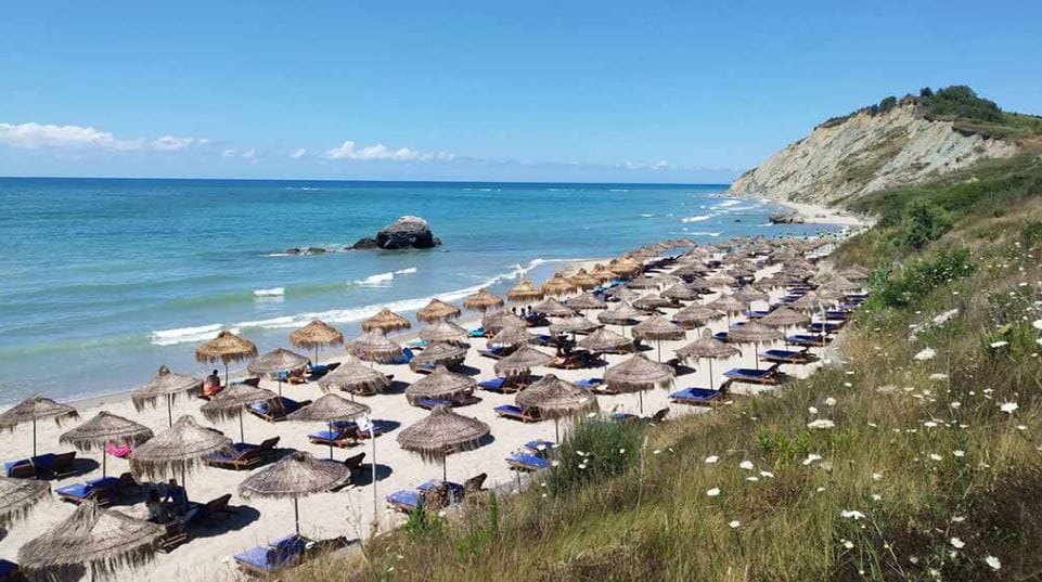 Durrësi kryeson listën e destinacioneve bregdetare më të përballueshme në Evropë